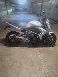 ER6N 2011