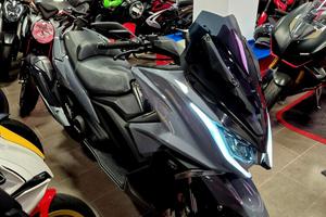 Kymco AK 550 PARI AL NUOVO