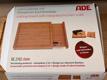 Tagliere e bilancia in bambù