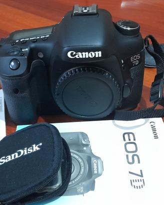 CANON EOS 7 D