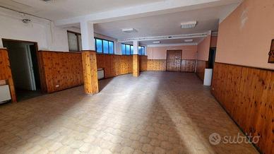 Crema Sabbioni Porzione di villa di tre unità! €.1