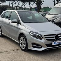 MERCEDES-BENZ B 180 1.5d 107cv TETTO PANORAMICO