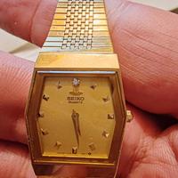 Orologio da polso da donna al quarzo Seiko.