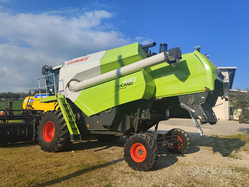 Mietitrebbia Claas Tucano 430