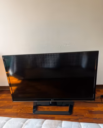 TV LG 42 pollici Full HD LED