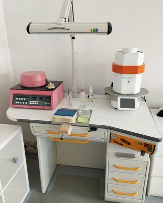 Banco da laboratorio odontotecnico