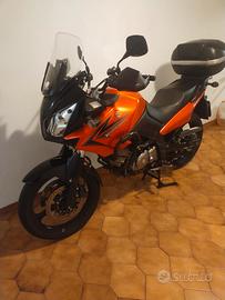 SUZUKI V-STROM 650