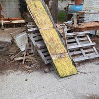 bancali rotti per legna