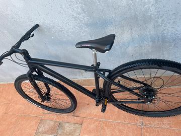 Bicicletta MTB