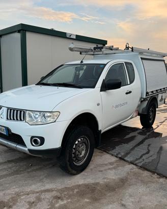 Mitsubishi L200 2.5 DI-D/136CV Club Cab Invite DPF