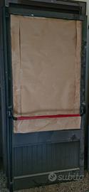 portoncino a due ante 