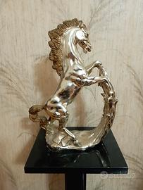 Statuetta cavallo in metallo argentato