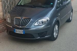 lancia musa 2012