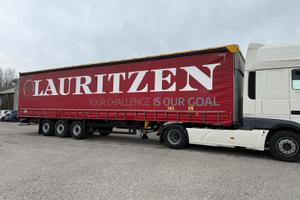 Semirimorchio centinato Schmitz anno 2016