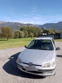 Peugeot 106