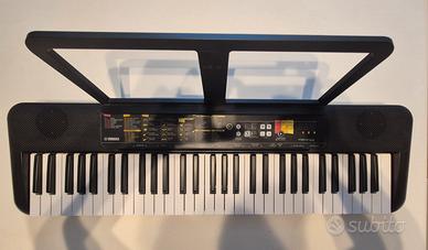 Yamaha PSR-F52 tastiera come nuova.  Garanzia 2028