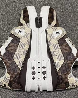 Louise  Vuitton scarpe  taglia 44