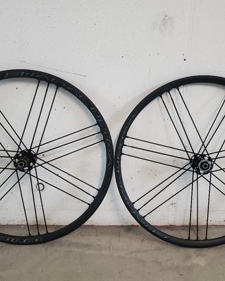 campagnolo shamal ultra DB