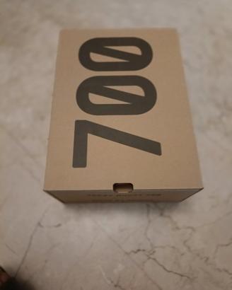 Yeezy Boost 700 Analog