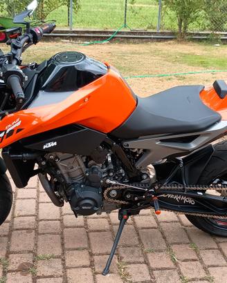 KTM 790 duke