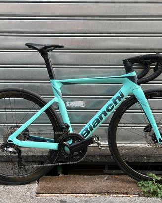Bianchi oltre ultegra elettronico 12v taglia 50