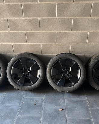 Cerchi audi tt e gomme invernali KLEBER come nuove