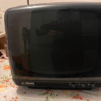 Arredamento Tv vintage per  casa locale