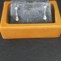 orecchini oro18k con zaffiri bianchi 