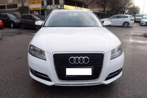 Audi A3 SPB 1.6 TDI 105 CV CR Attraction