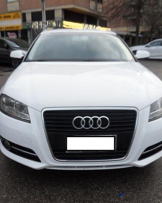 Audi A3 SPB 1.6 TDI 105 CV CR Attraction