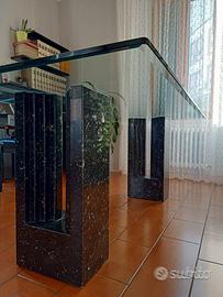 Tavolo da pranzo in marmo marquina e cristallo