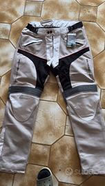 Pantaloni moto