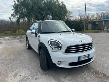 Mini Cooper D Countryman ADATTA A NEOPATENTATI