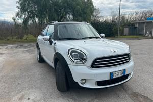 Mini Cooper D Countryman ADATTA A NEOPATENTATI
