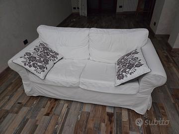 divano 2 posti 