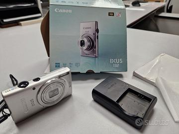 macchina fotografica CANON IXUS 132