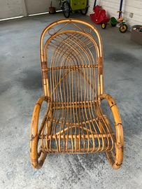 Sedia dondolo bambù