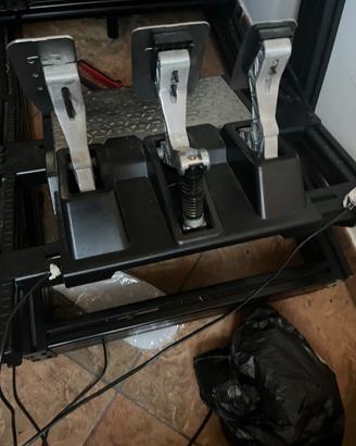 Thrustmaster