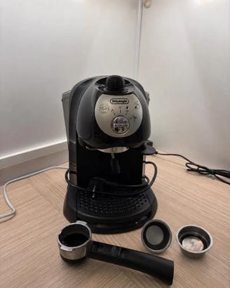 De'Longhi EC201CD.B Macchina Espresso 1100W 15bar 