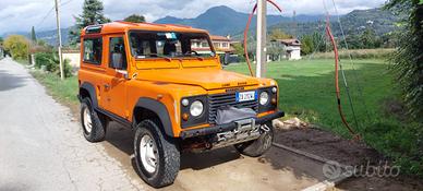 Meraviglioso Defender 90 preparato per l'estremo