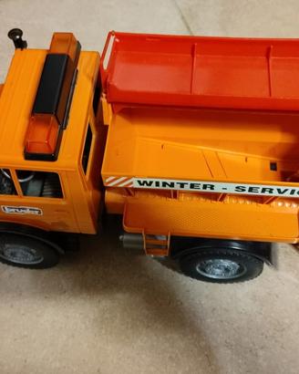 Camion giocattolo bruder spargi sale