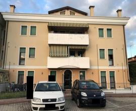 Vendita all'asta - appartamento duplex al 2° pian