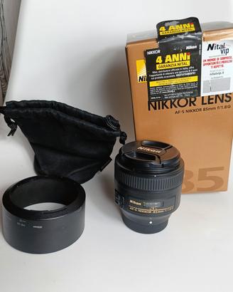 Nikon AF-S 85mm f/1.8 G