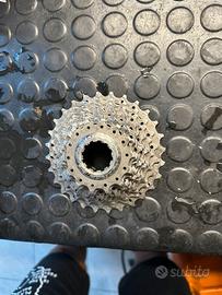 Pacco pignoni 14-28 Ultegra 11v