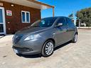 lancia-ypsilon-1-2-benzina-neopat-garantita