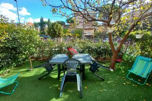 2 LOCALI A BORDIGHERA