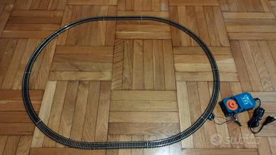 (Venduto) Circuito binari 97x75 trenino Lima H0