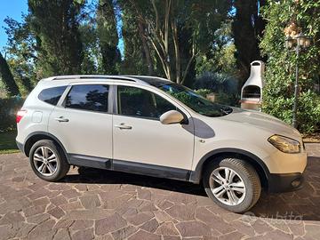 Nissan qashqai +2