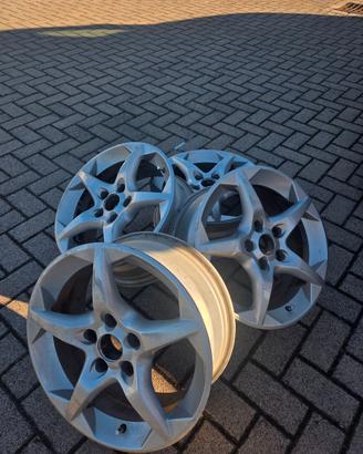 Alfa Romeo Giulietta Cerchi in Lega Originali 16”
