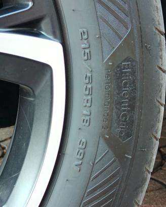 4 pneumatici estivi Goodyear 225/55 R18 99V